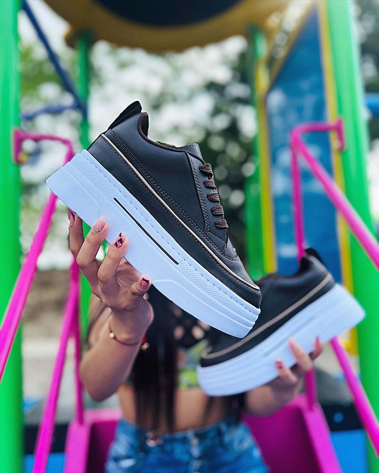 Vista 2 de Premium Bolichero Plataforma Dama - Tallas: 38, Color: Blanco AnimalPrint